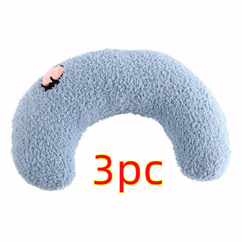 Cozy U-Shaped Pet Pillow – Neck Support for Cats & Small Dogs - The Pawsome Life